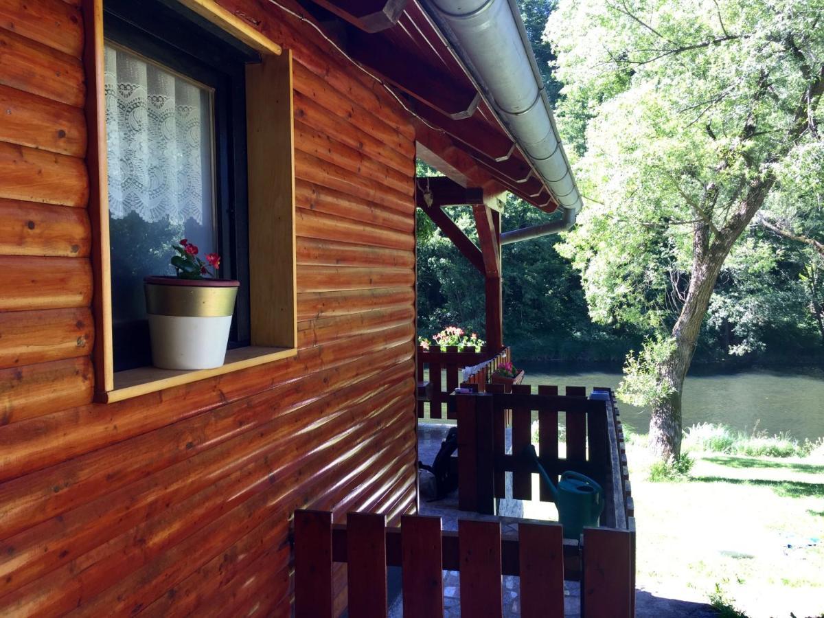 Holiday Home Radocaj Slunj Exteriör bild